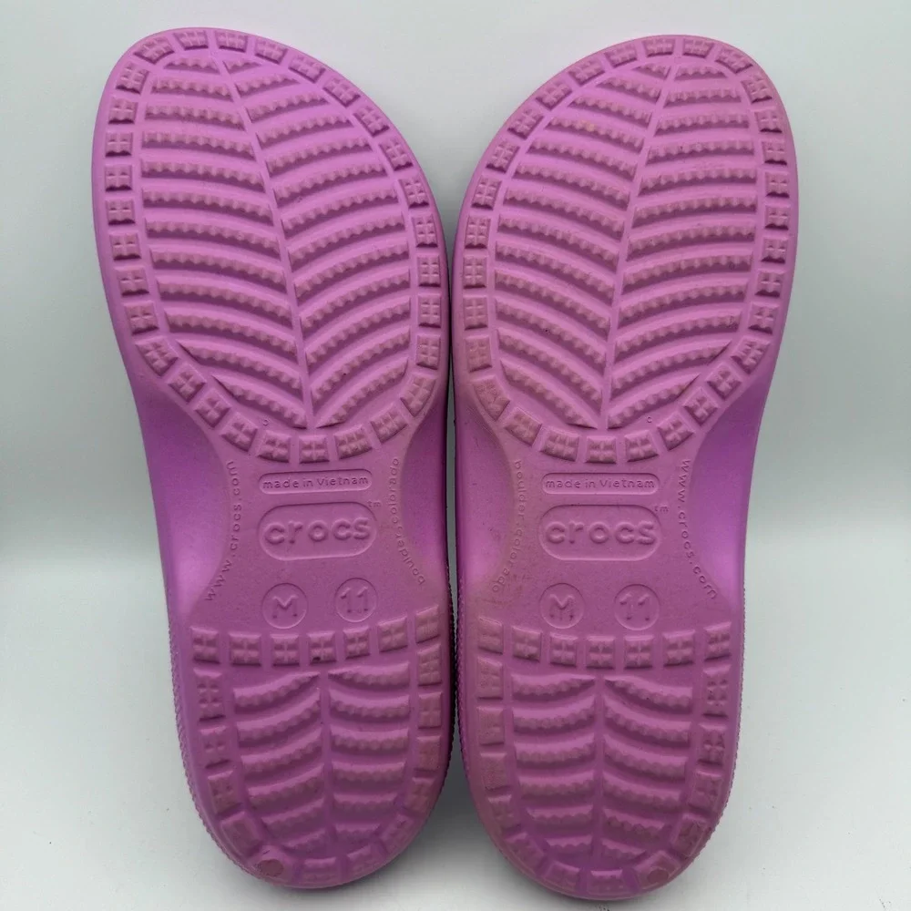 Crocs Baya Flip Flop Sandals Mens‎ Size 11 Purple Thong Slip On Beach Summer